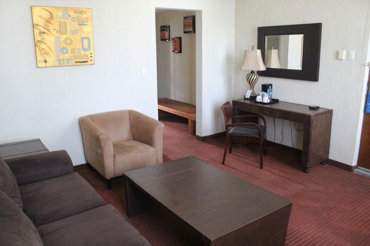 Hotel Hacienda La Venta San Juan del Rio Bagian luar foto